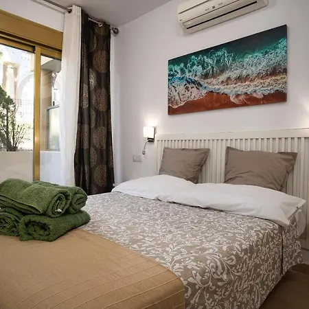 Varios Romana Playa Elviria Lägenhet Marbella